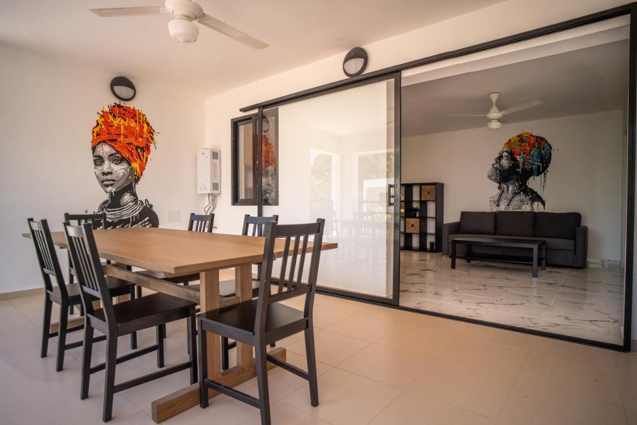 Escapade Artistique Dans Residence Лас Теренас Екстериор снимка